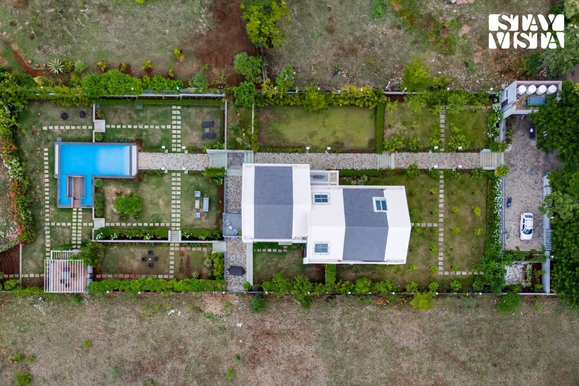 Stayvista At The Rainfield Villa With Gazebo & Lawn Nashik Exterior foto